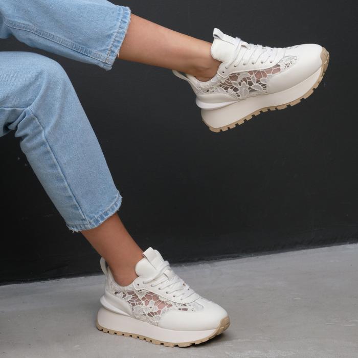 Кроссовки 10206