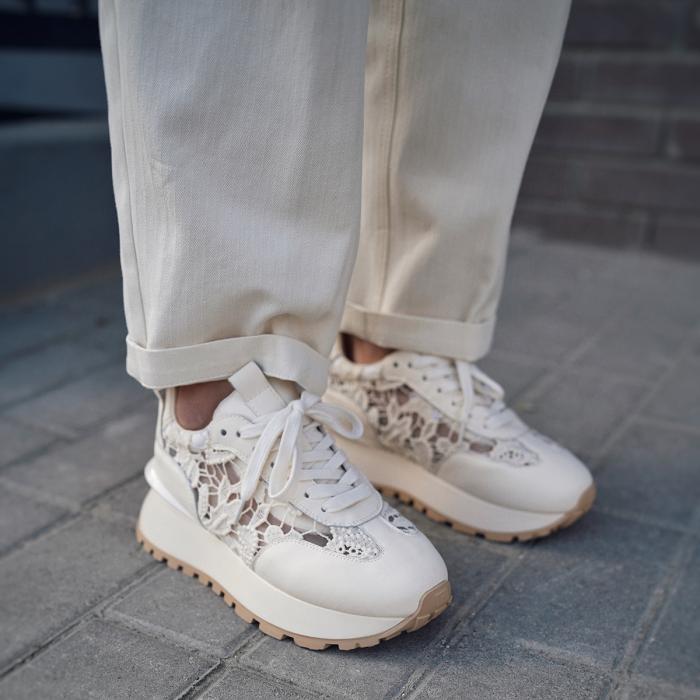 Кроссовки 10206