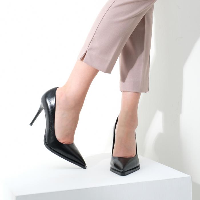 Туфли на шпильке 10327