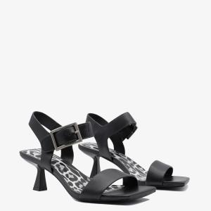 Босоножки 10428