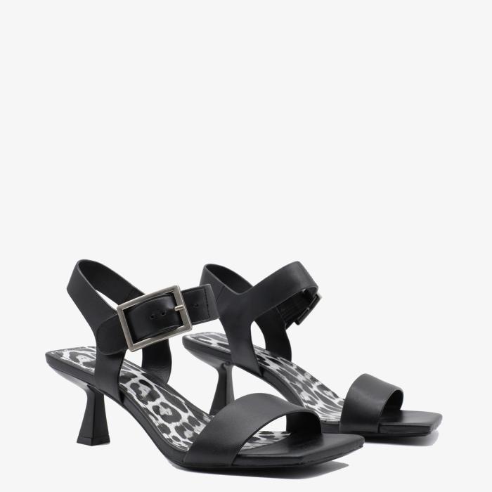 Босоножки 10428