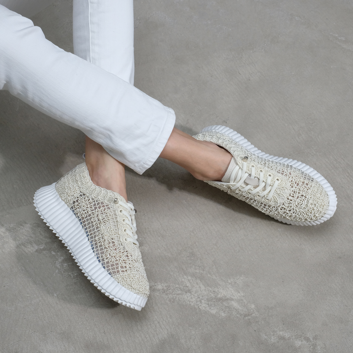 Кроссовки 10533