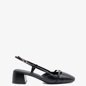 Слингбэки 10557 Слингбэки 10557