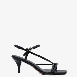 Босоножки 10570