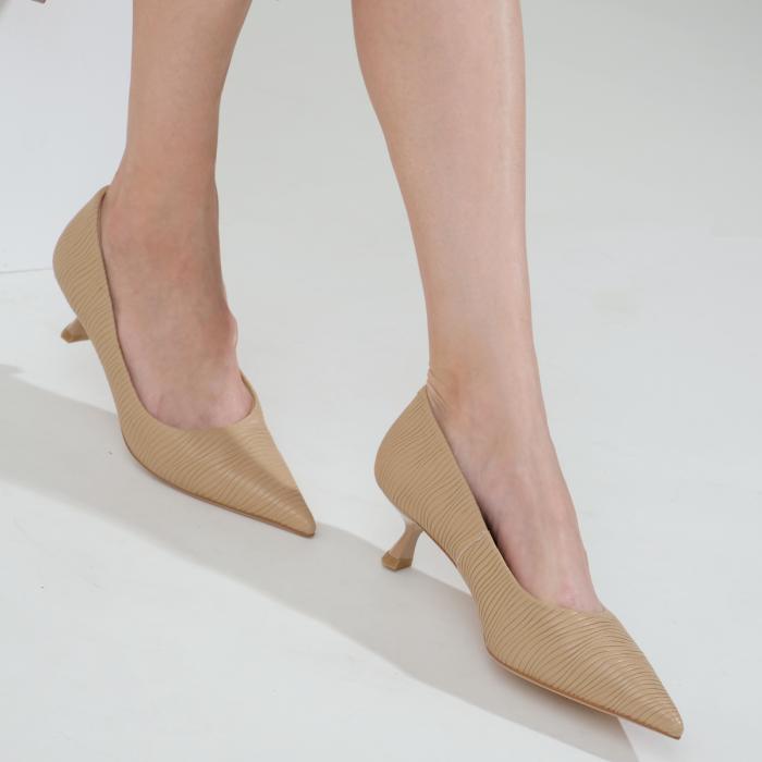 Туфли на шпильке 10618