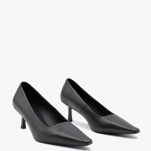 Туфли на шпильке 10975