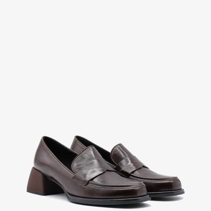 Туфли на каблуке 11129