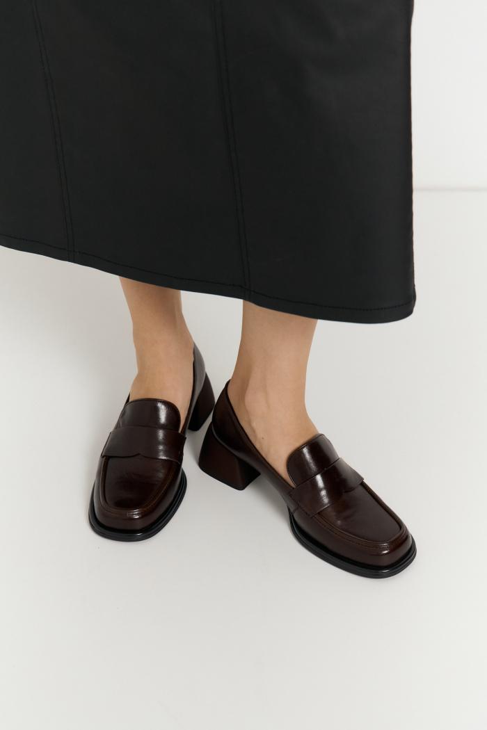 Туфли на каблуке 11129