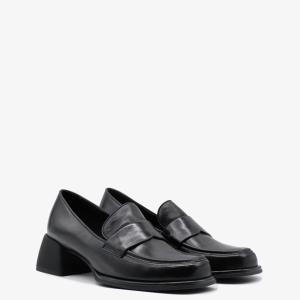 Туфли на каблуке 11130