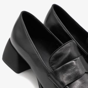 Туфли на каблуке 11130