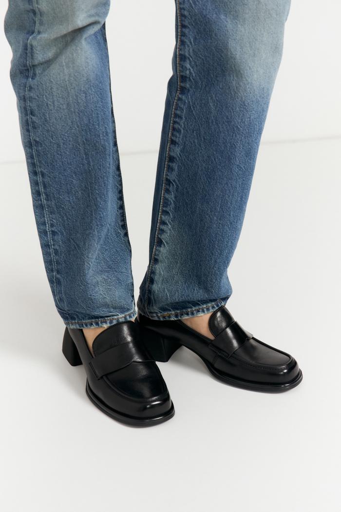 Туфли на каблуке 11130