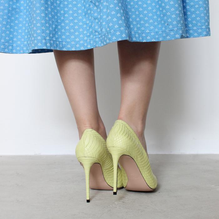 Туфли на шпильке 8013