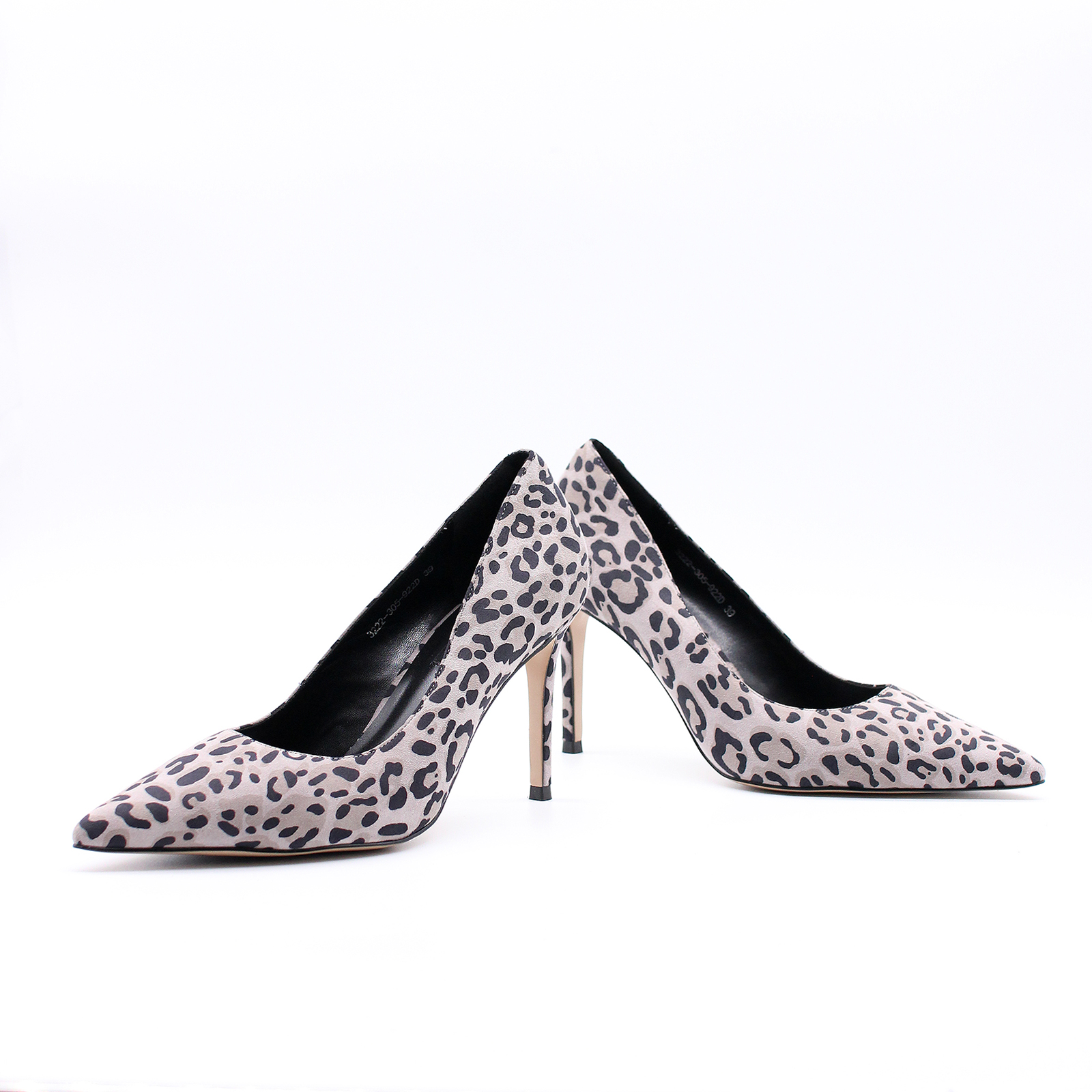 Туфли на шпильке 8238