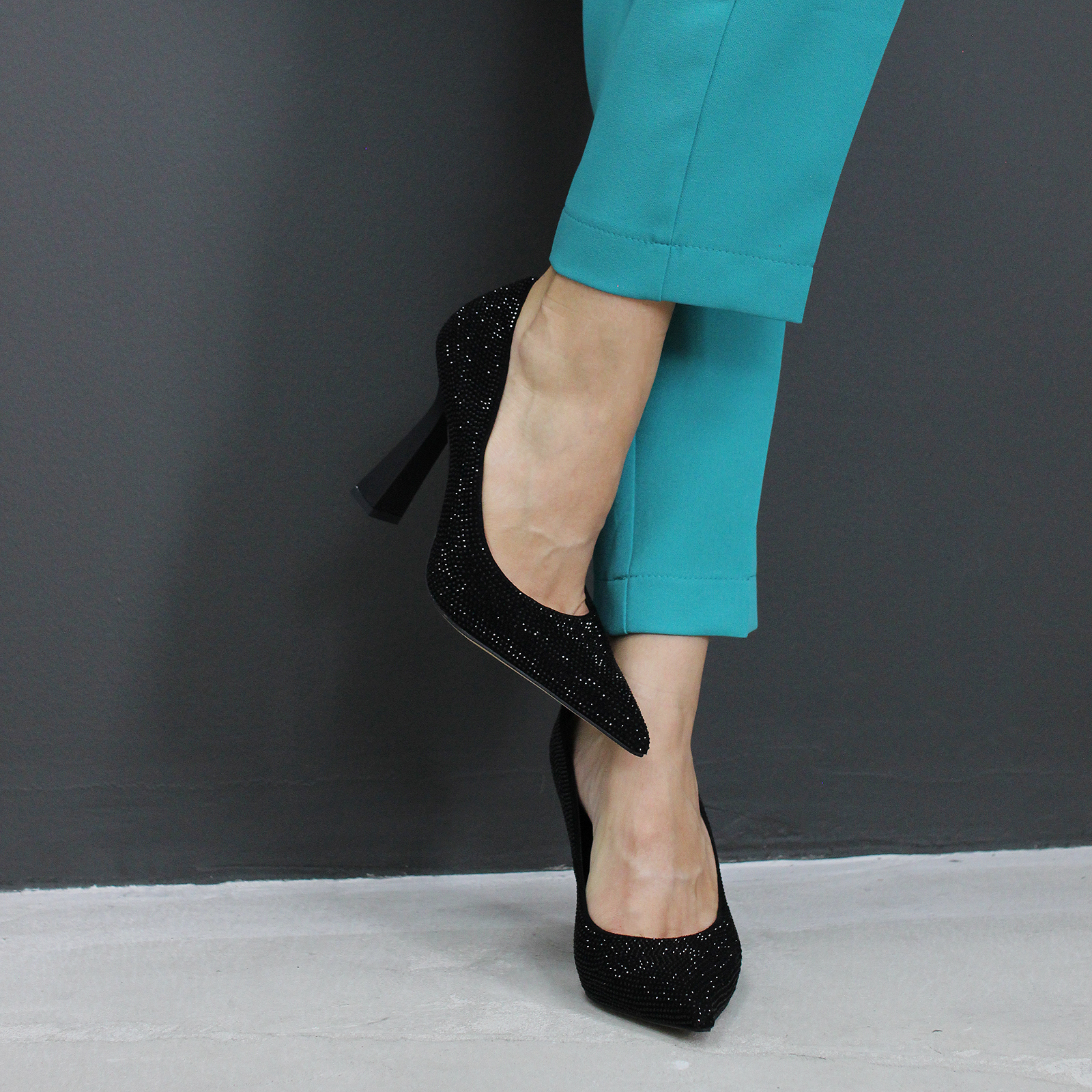 Туфли на каблуке 8240