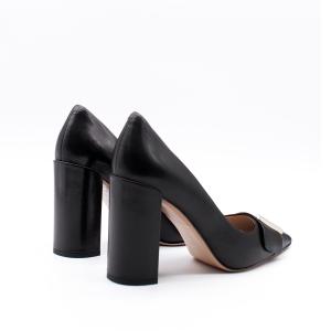 Туфли на каблуке 8260