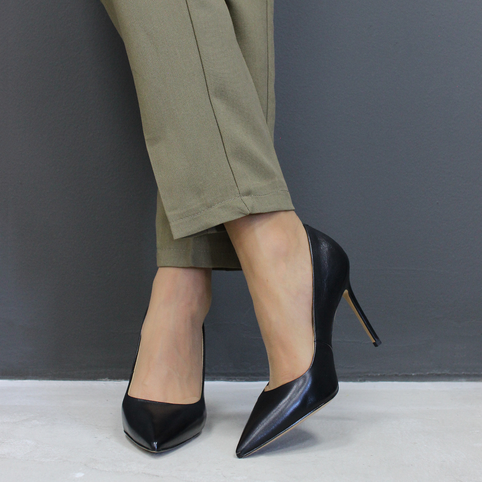 Туфли на шпильке 8324