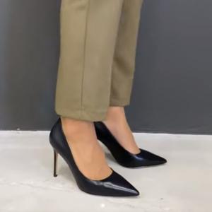 Туфли на шпильке 8324