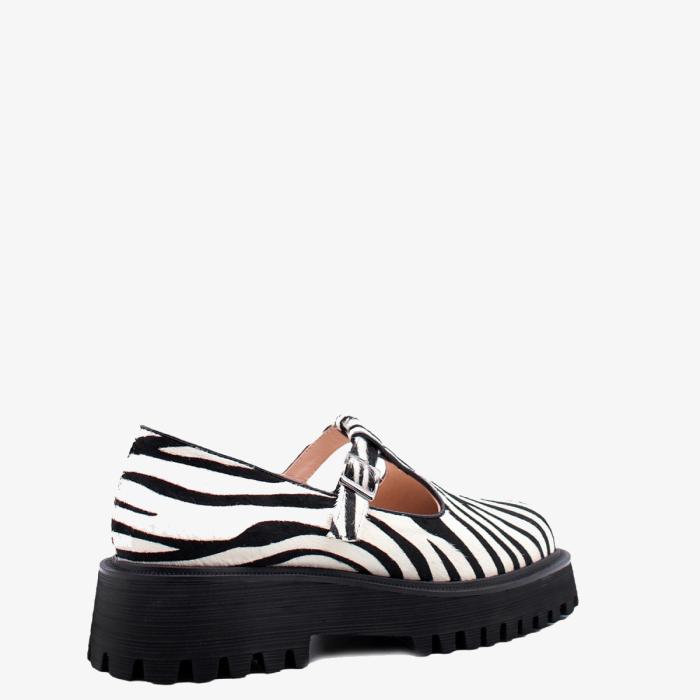 Туфли на низкой подошве 8383