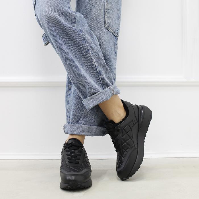 Кроссовки 8441