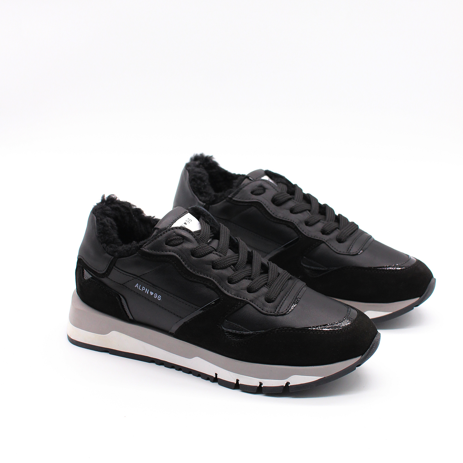 Кроссовки 8610