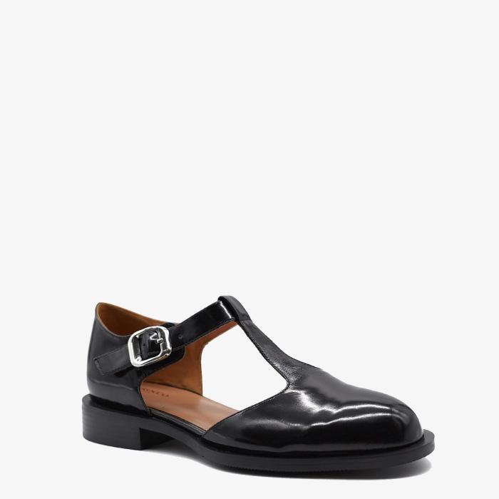 Туфли на низкой подошве 8836