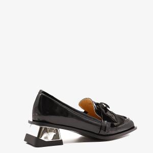 Туфли на каблуке 8858 Туфли на каблуке 8858