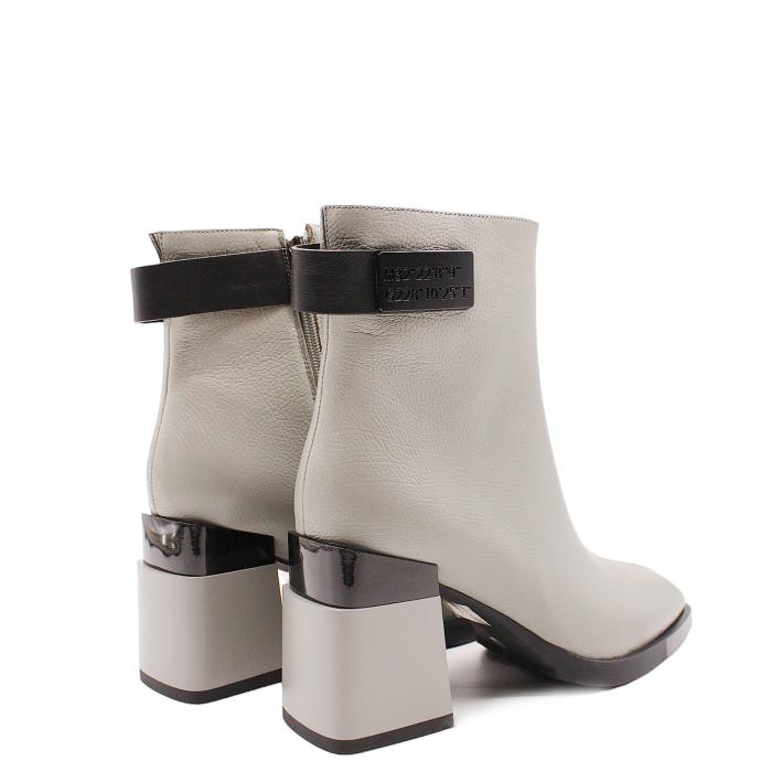 Ботильоны 8870