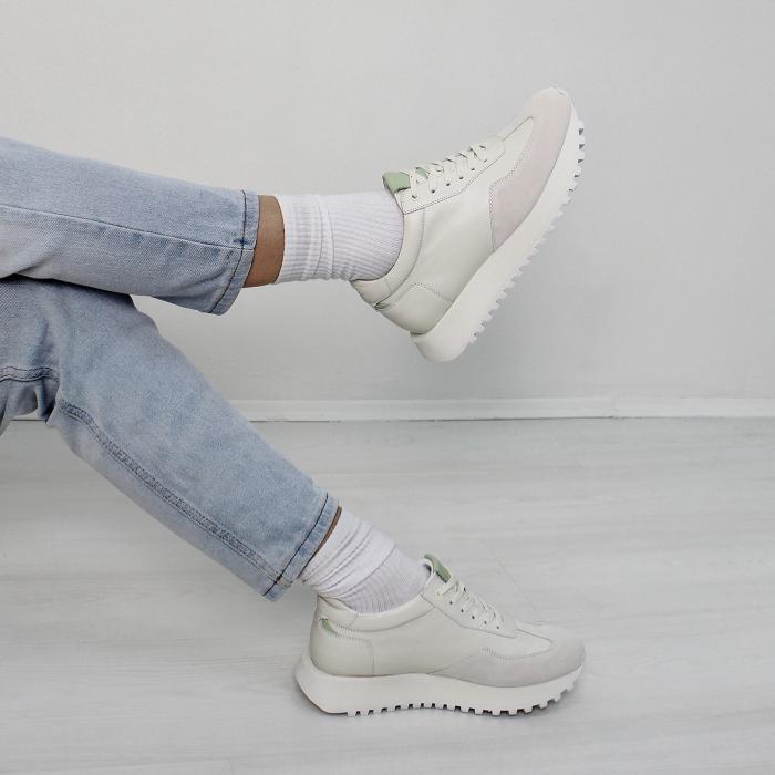 Кроссовки 8933