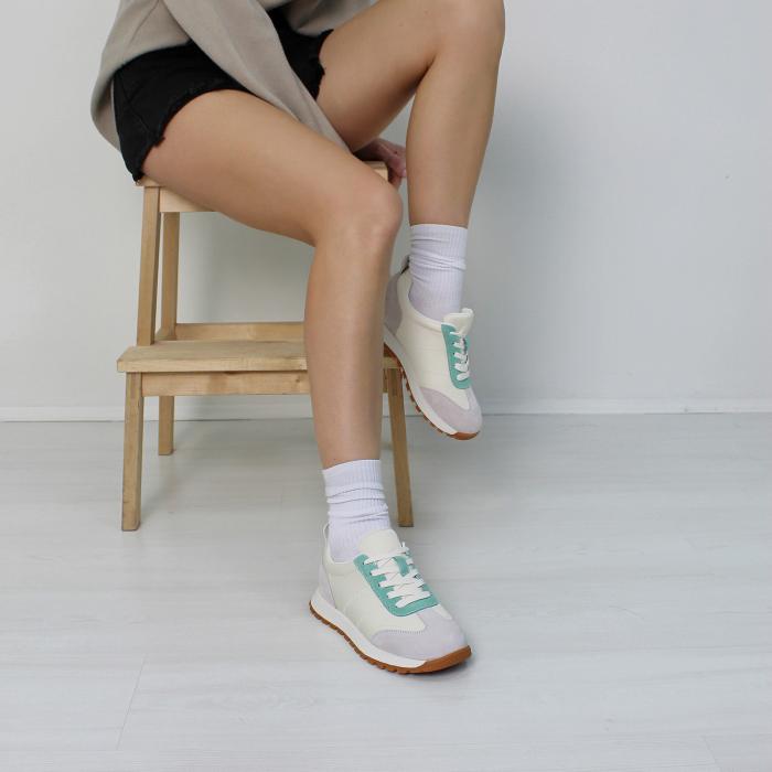 Кроссовки 9010