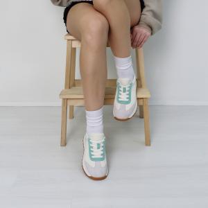 Кроссовки 9010