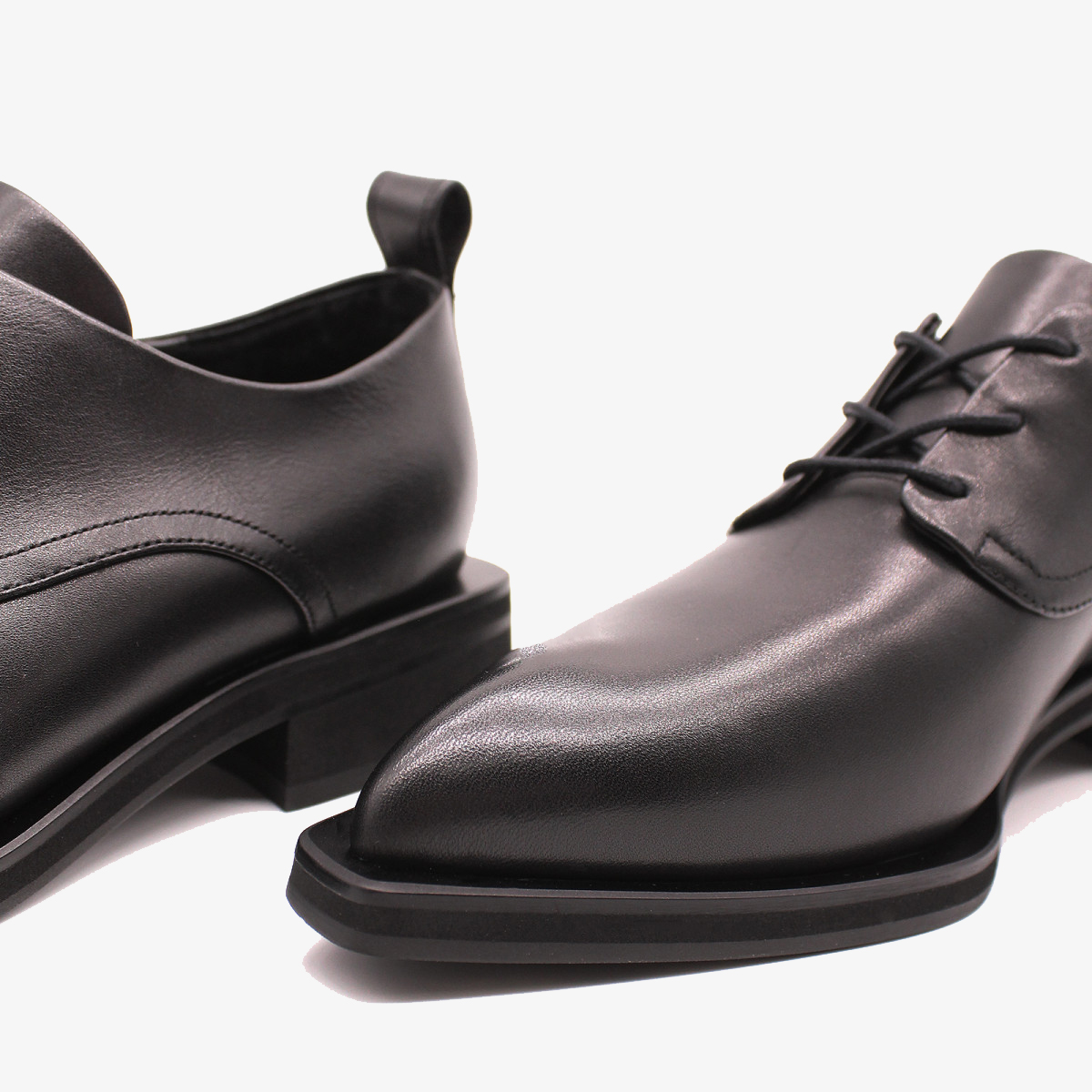 Туфли на низкой подошве 9081