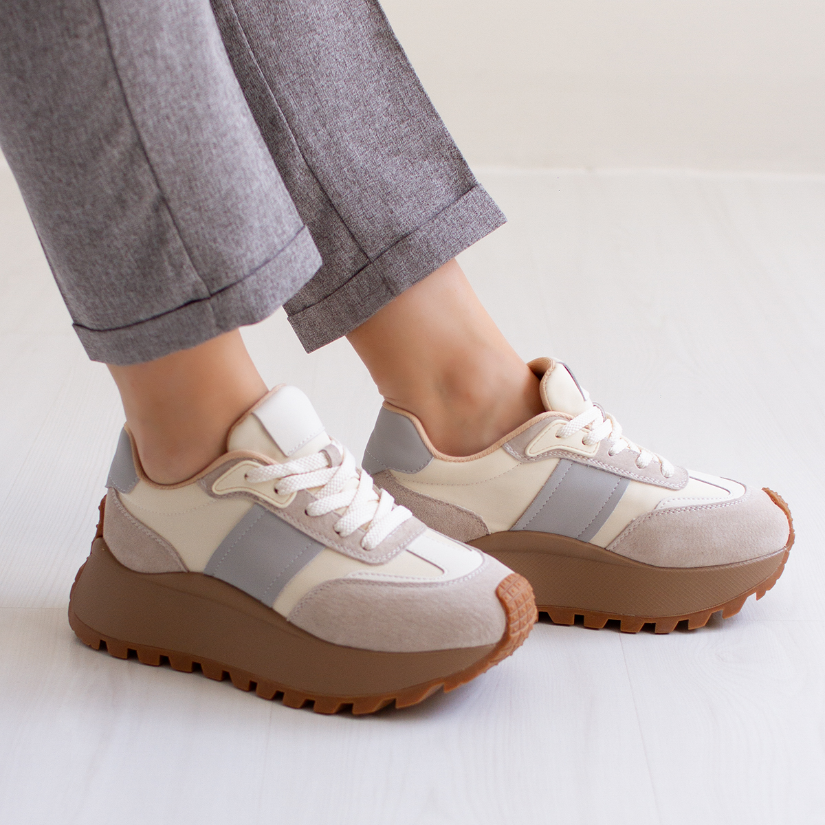 Кроссовки 9110