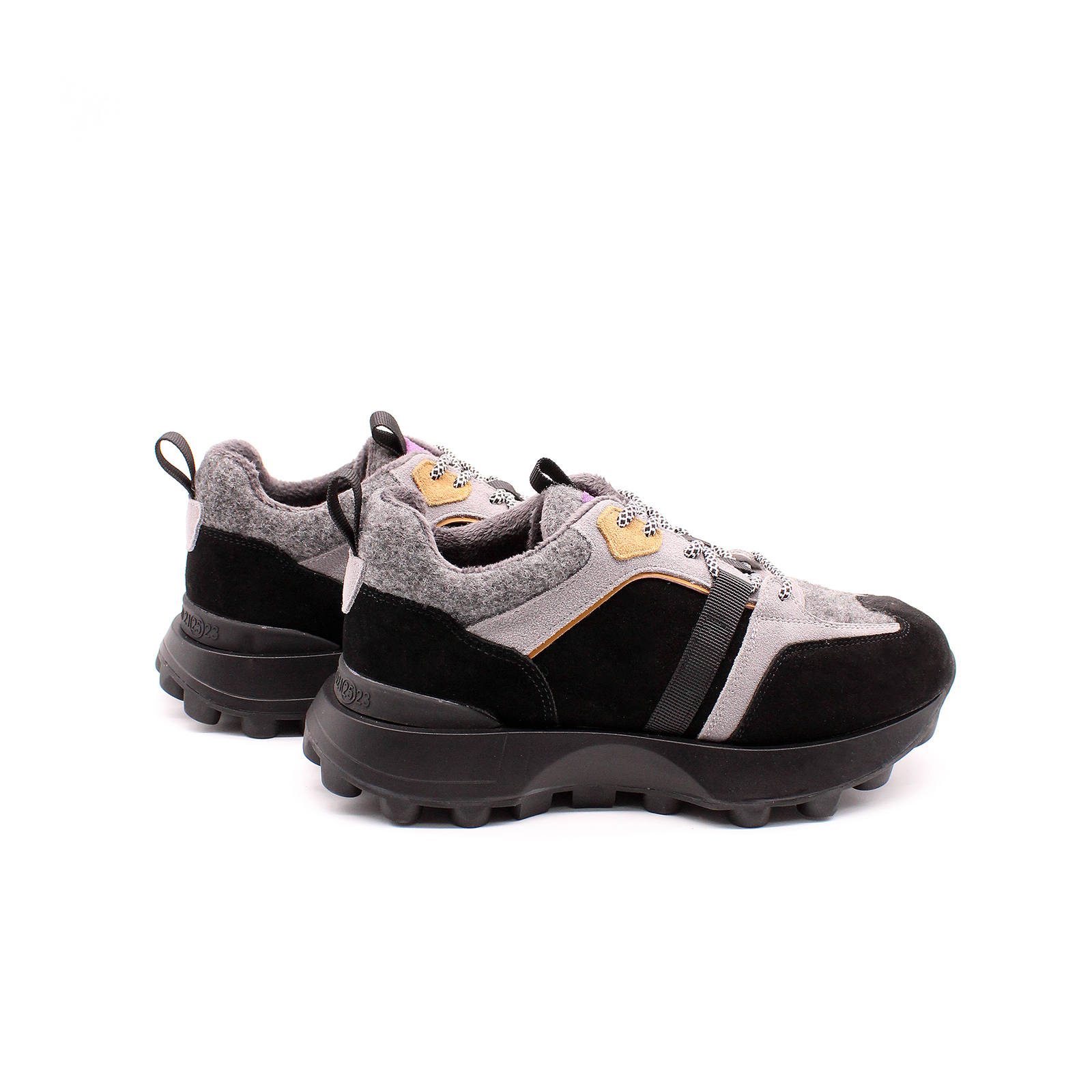 Кроссовки 9111