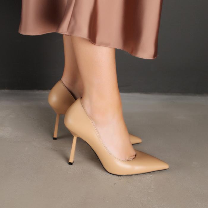 Туфли на шпильке 9115
