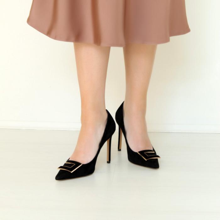 Туфли на шпильке 9126