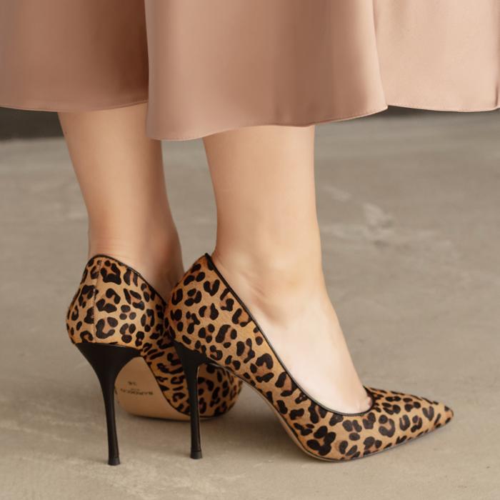 Туфли на шпильке 9131