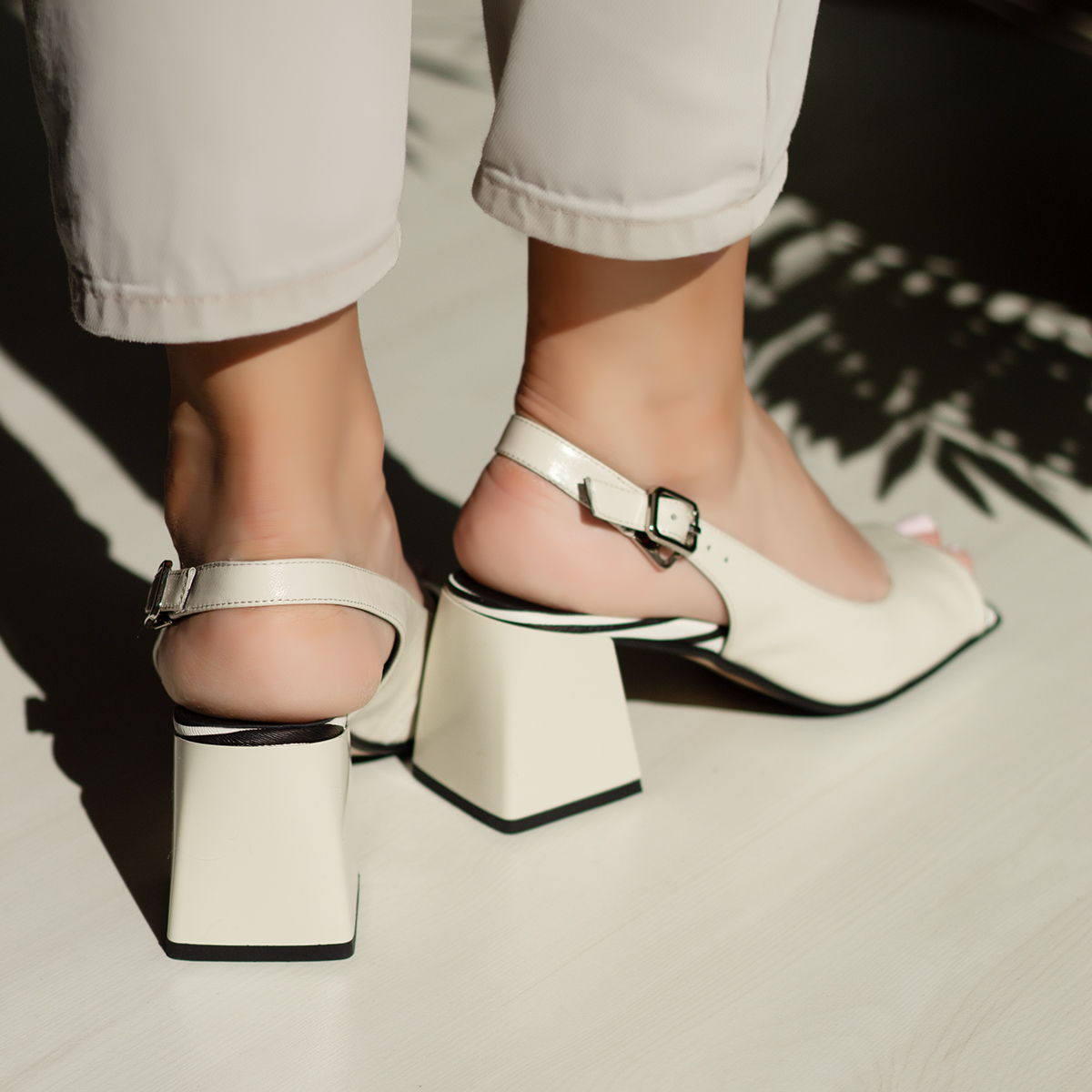 Босоножки 9179