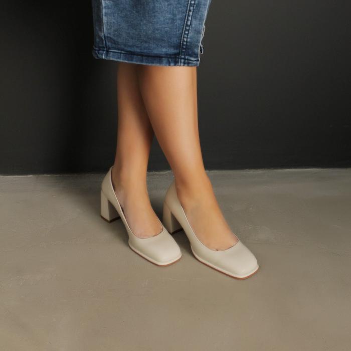 Туфли на каблуке 9207