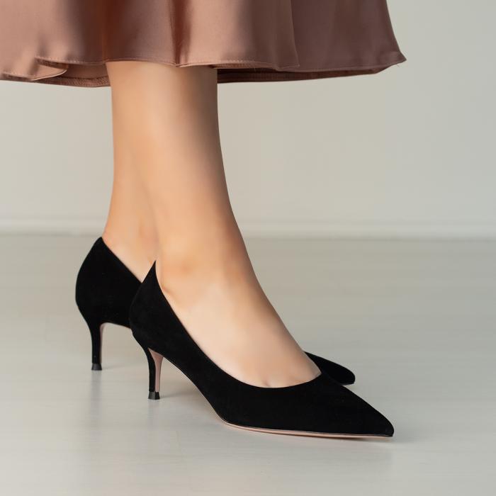 Туфли на шпильке 9216