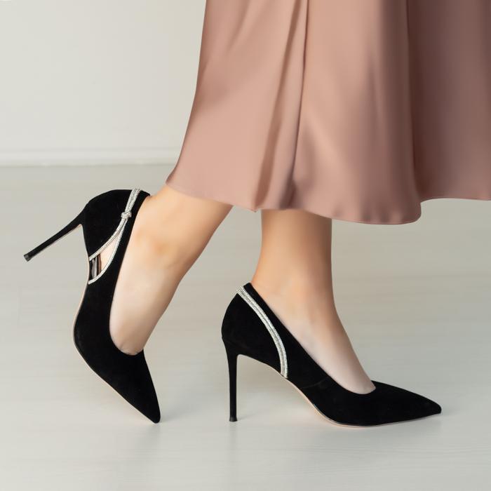 Туфли на шпильке 9231