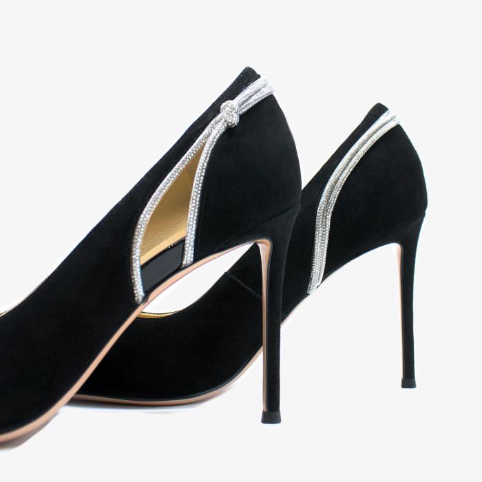 Туфли на шпильке 9231