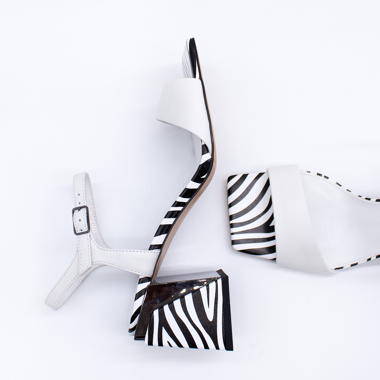 Босоножки 9275