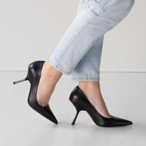 Туфли на шпильке 9305