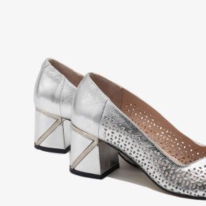 Туфли на каблуке 9349