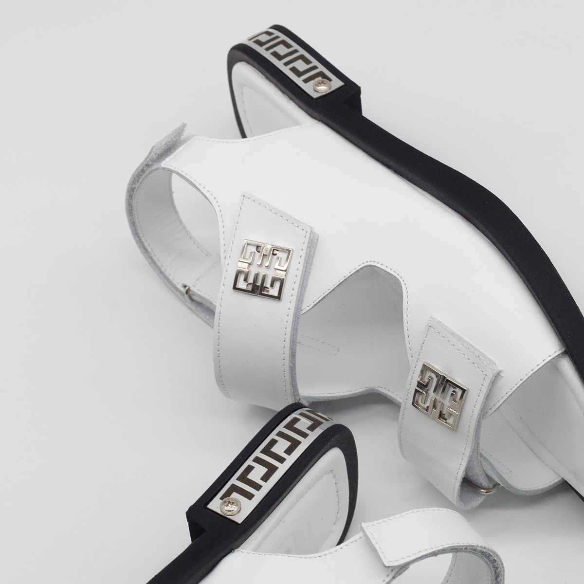 Сандалии 9385