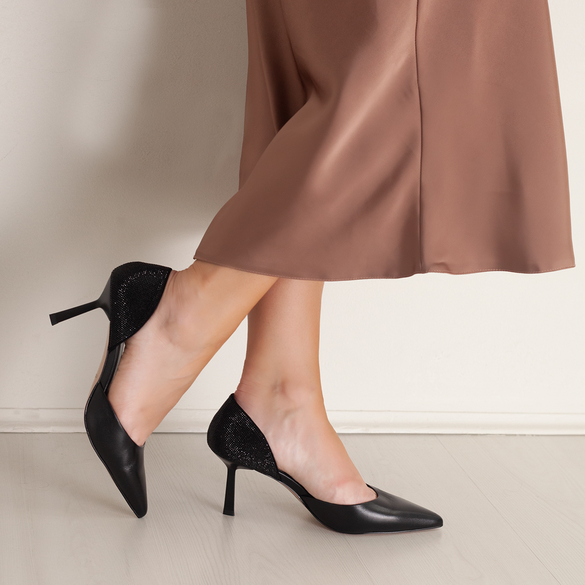 Туфли на шпильке 9458