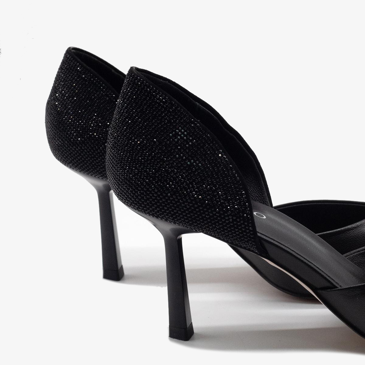 Туфли на шпильке 9458