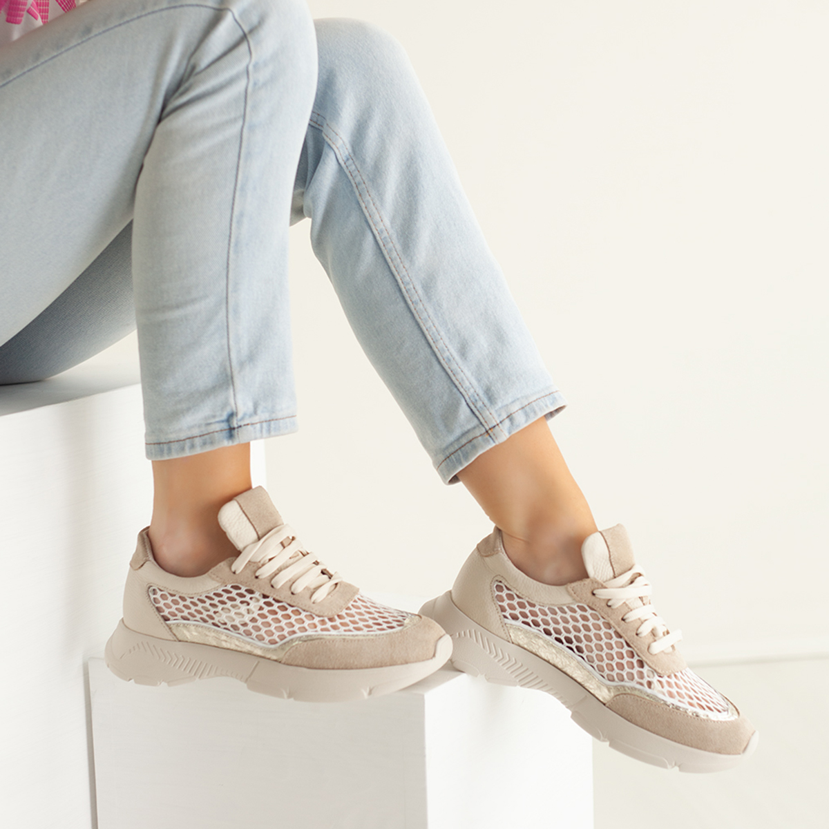 Кроссовки 9494