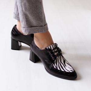 Туфли на каблуке 9545