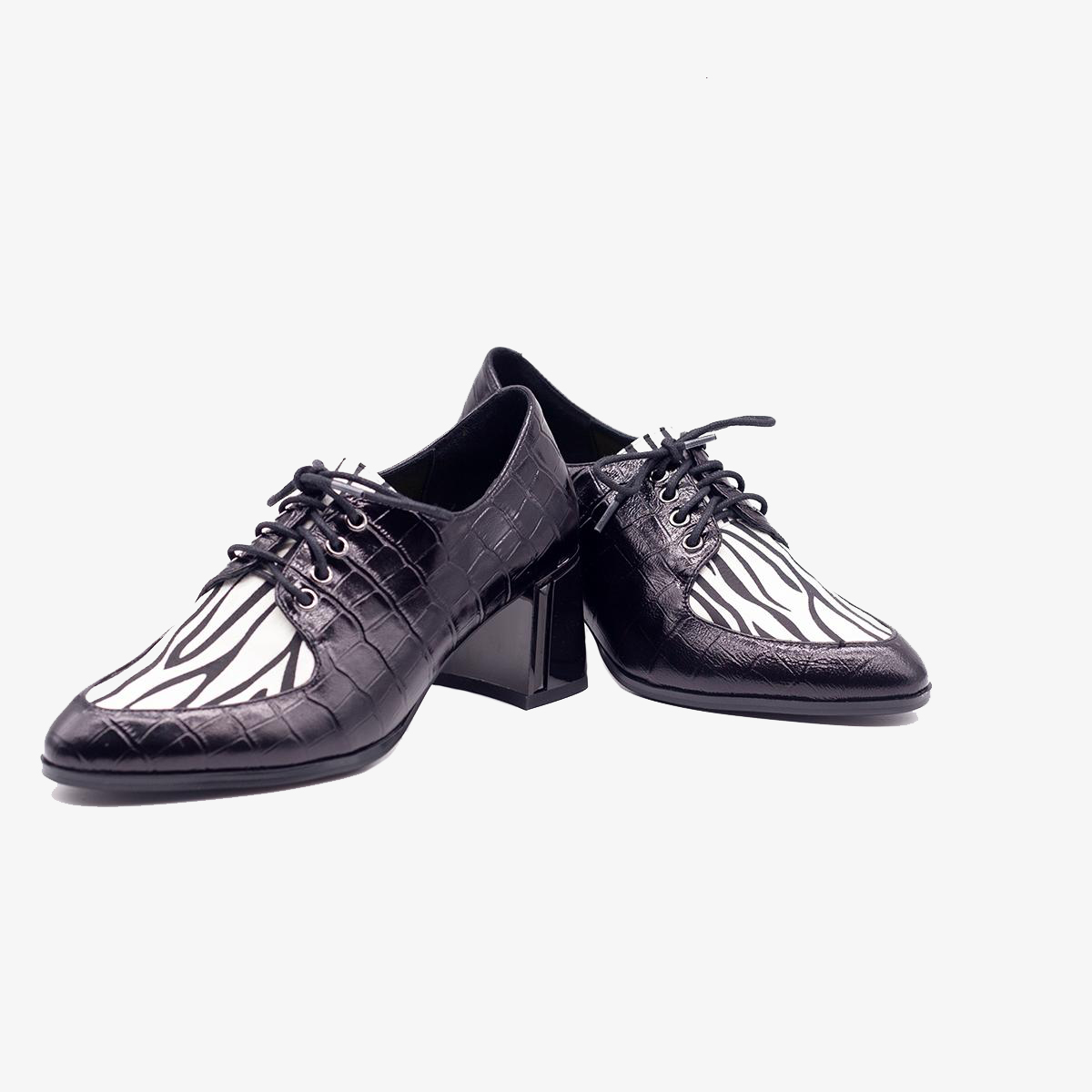 Туфли на каблуке 9545